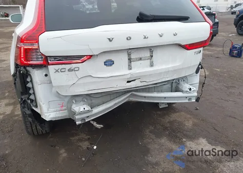 2021 Volvo Xc60 T5 Momentum from USA, damaged, VIN YV4102RK4M1700833